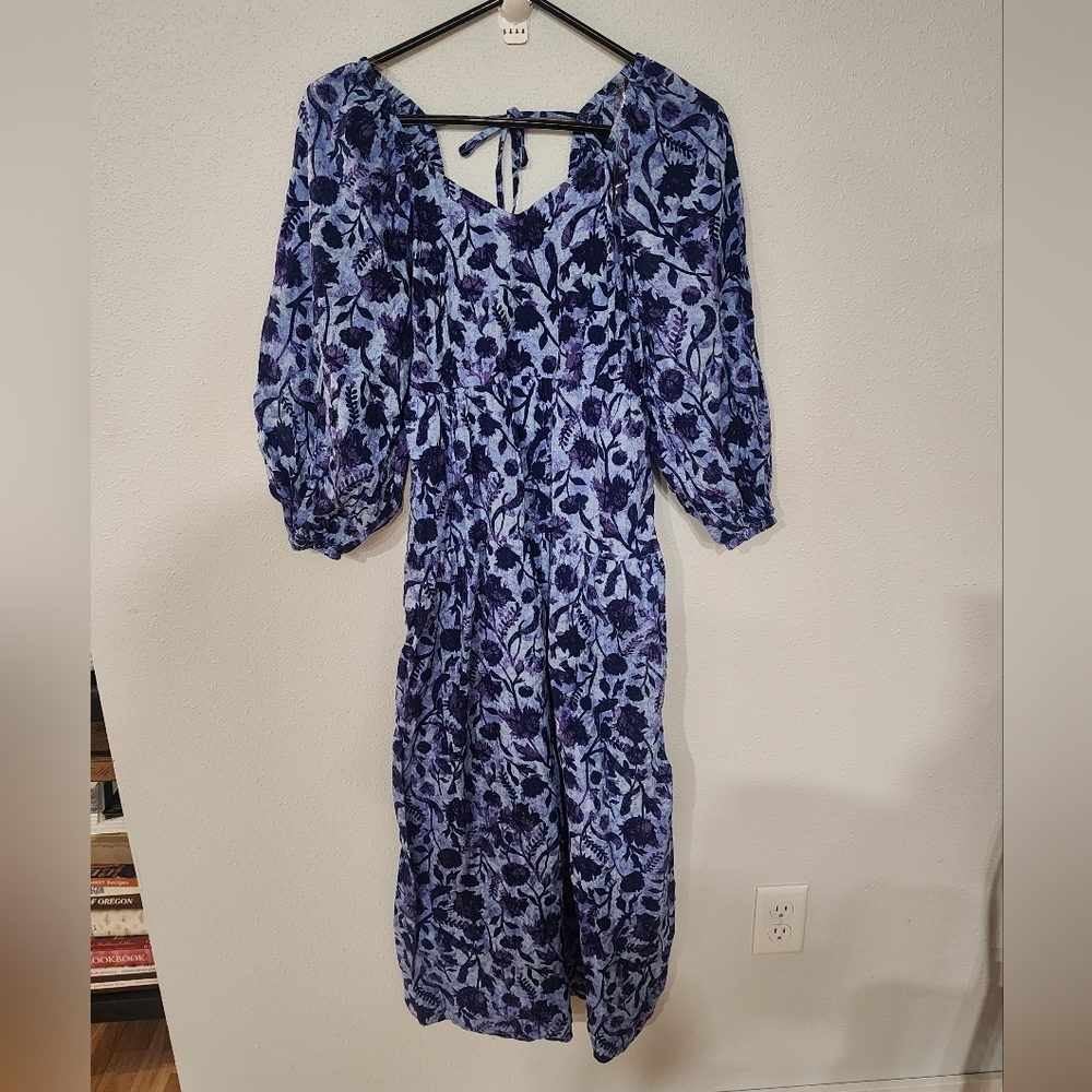 Floral Universal Thread dress NWOT.